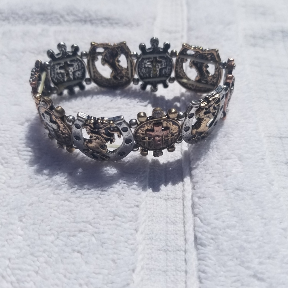 Horse lovers bracelet